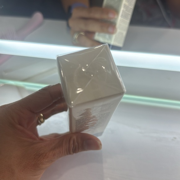 Rejuveniqe Monat - Picture 5 of 5